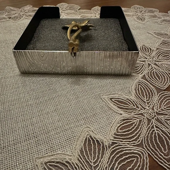 NOT FOR SALE Micheal Aram Gold Leaf Decorative Hook - Picture 4 of 4